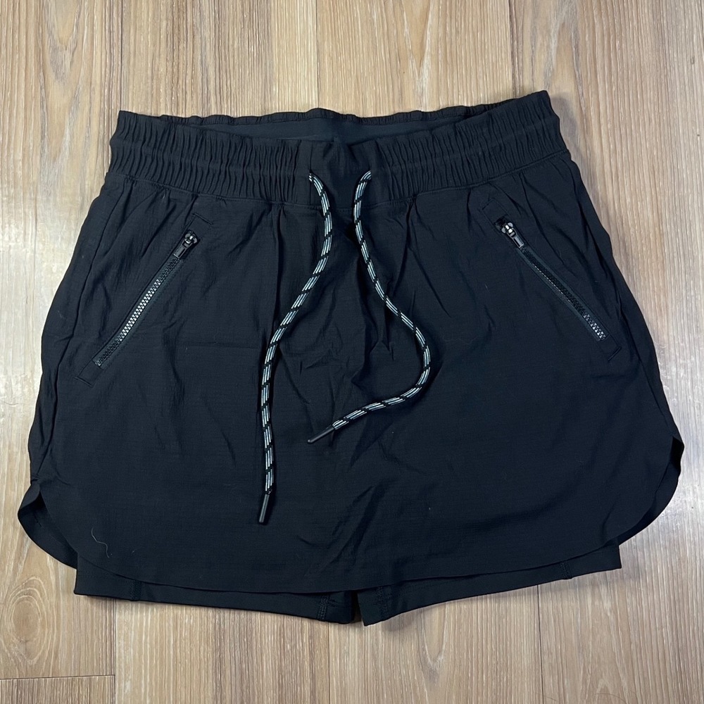Athleta Womens Skort Zipper Pockets Drawstring Black Size 2